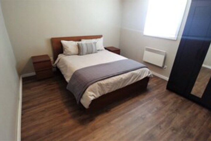 Room 25 of 36