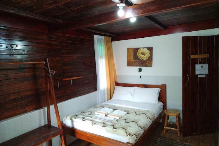 Room 26 of 160