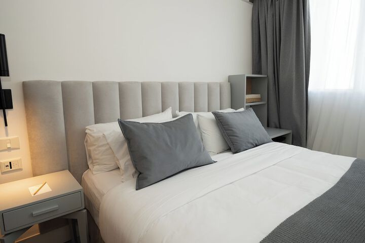 Room 13 of 92