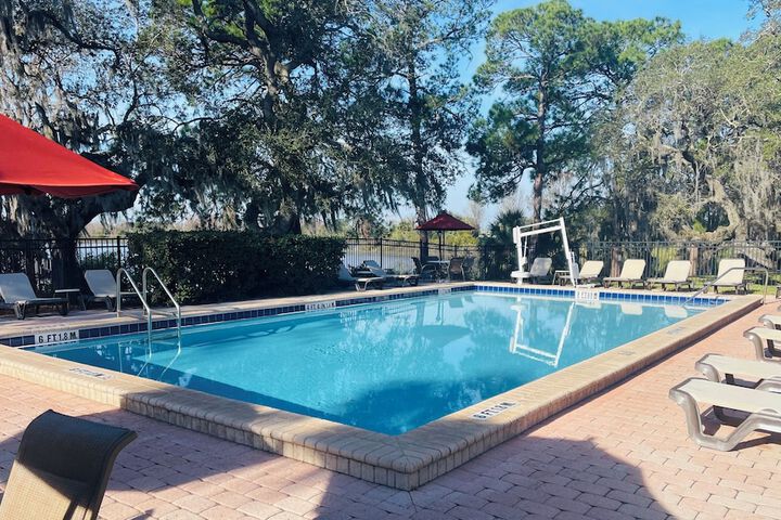 Pool 7 of 25
