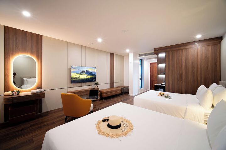 Room 10 of 50