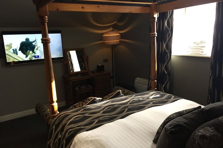 Room 14 of 54