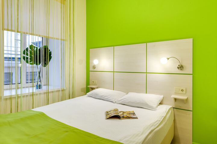 Room 34 of 95