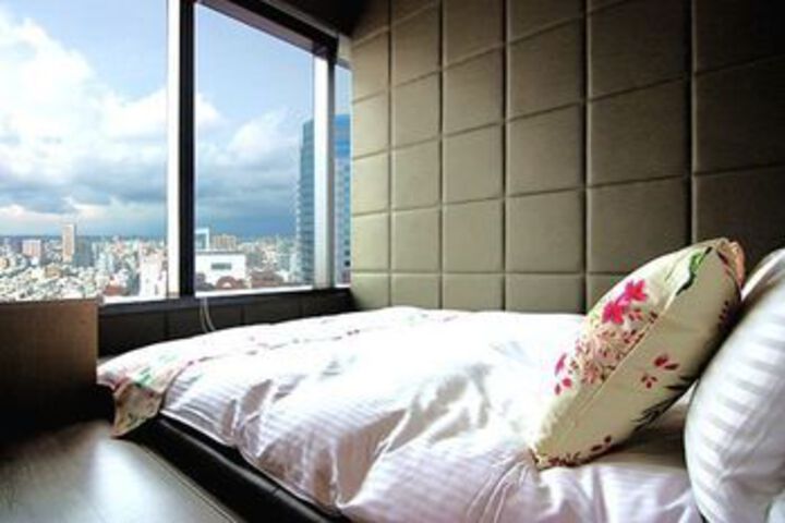 Room 19 of 52
