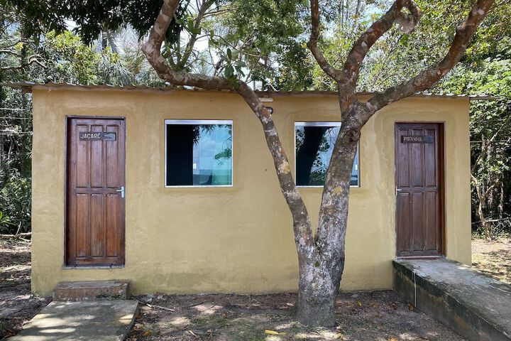 Room 25 of 136