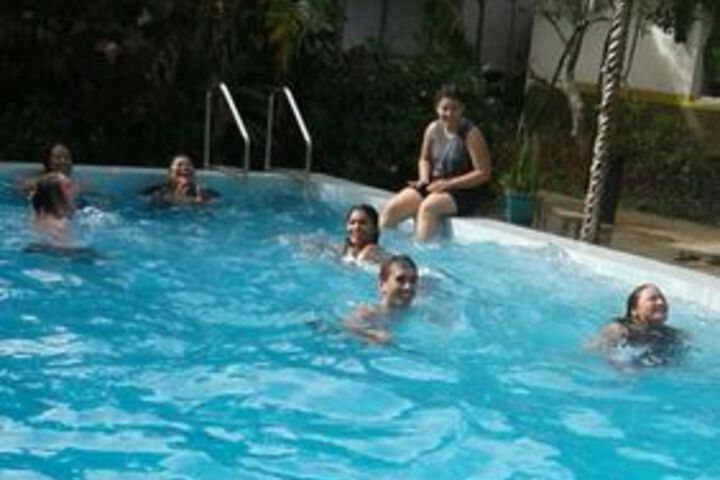 Pool 114 of 145
