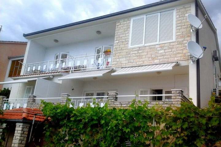 Mihaela sea View A2