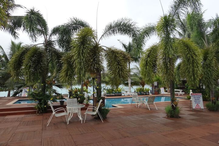 Pool 43 of 69