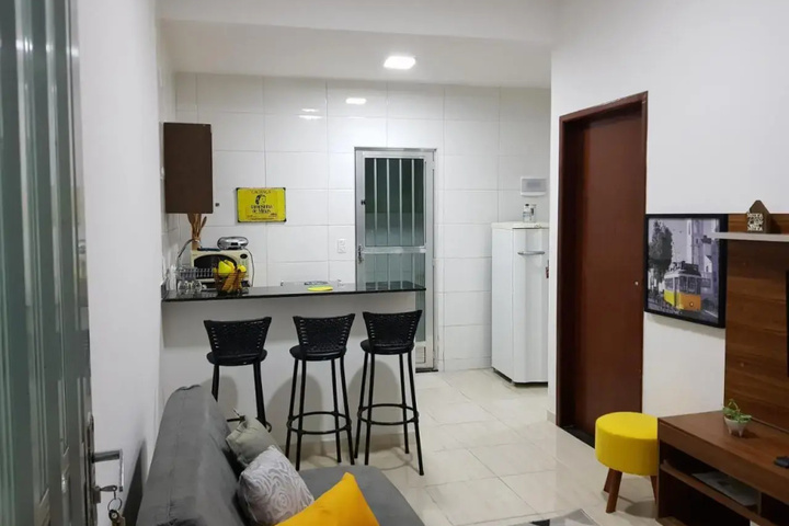 Room 6 of 20