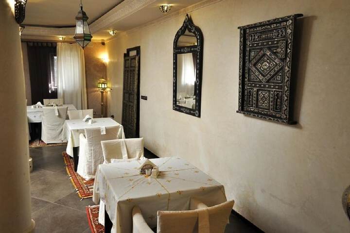 Dining Photos