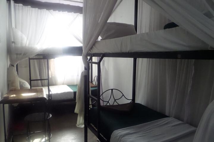 Room 3 of 9