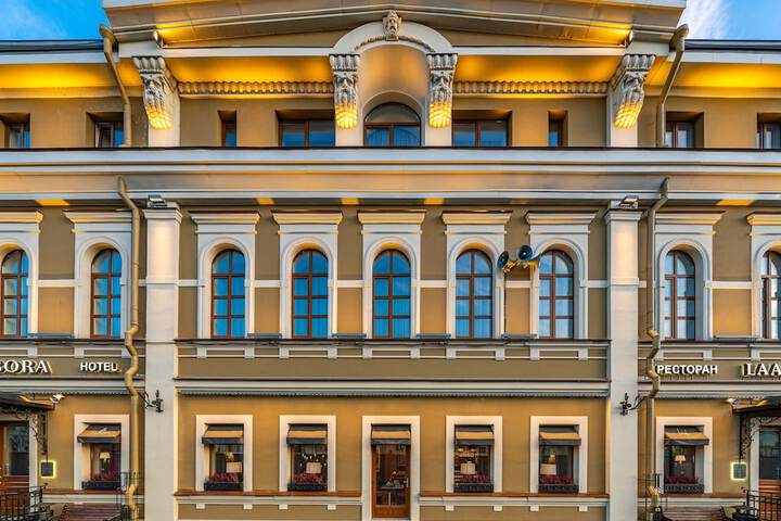 Albora in St. Petersburg