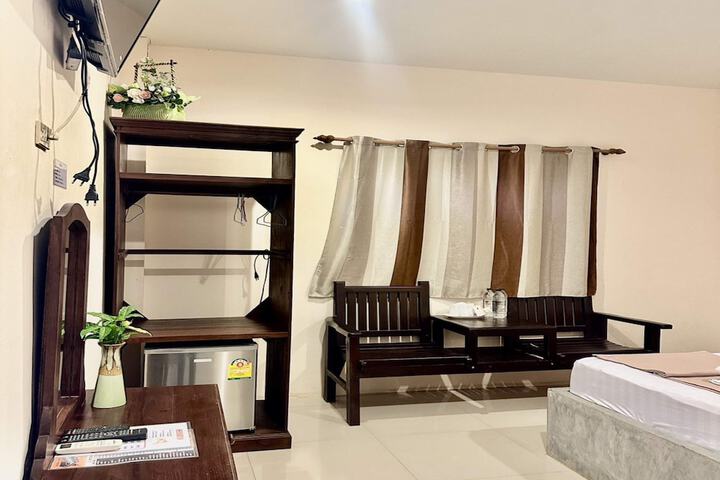 Room 14 of 49