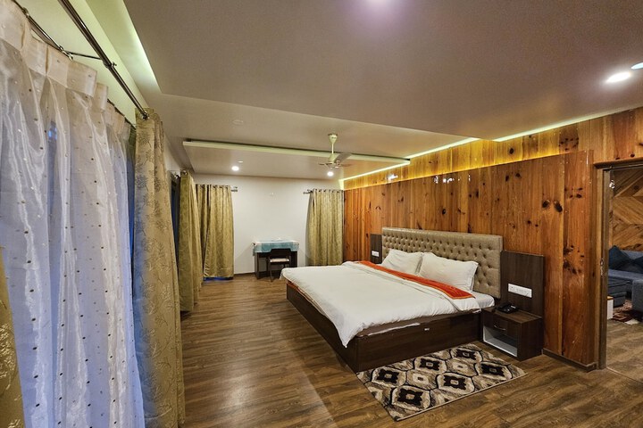 Room 15 of 55
