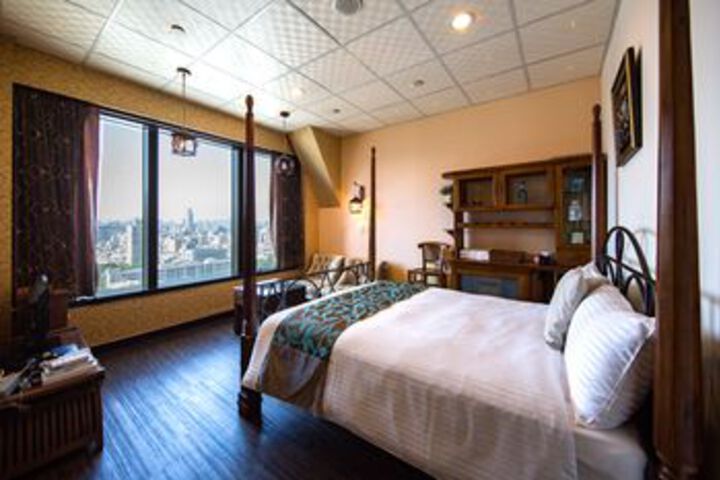 Room 58 of 89