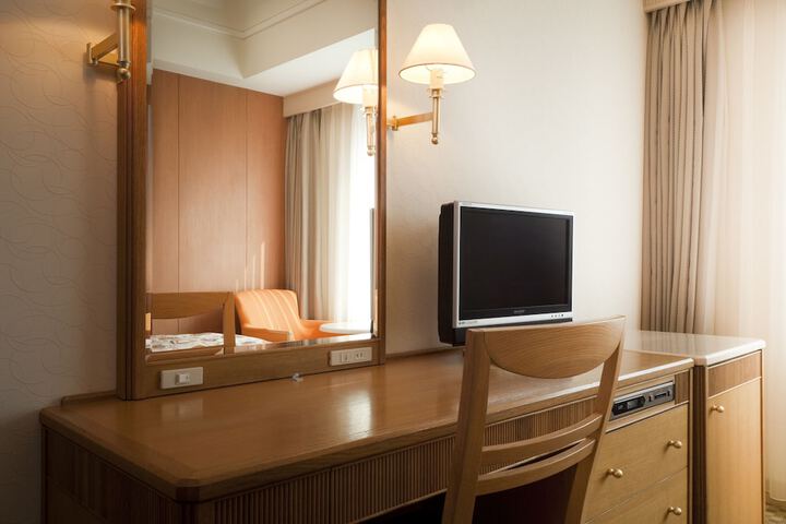 Room 20 of 149