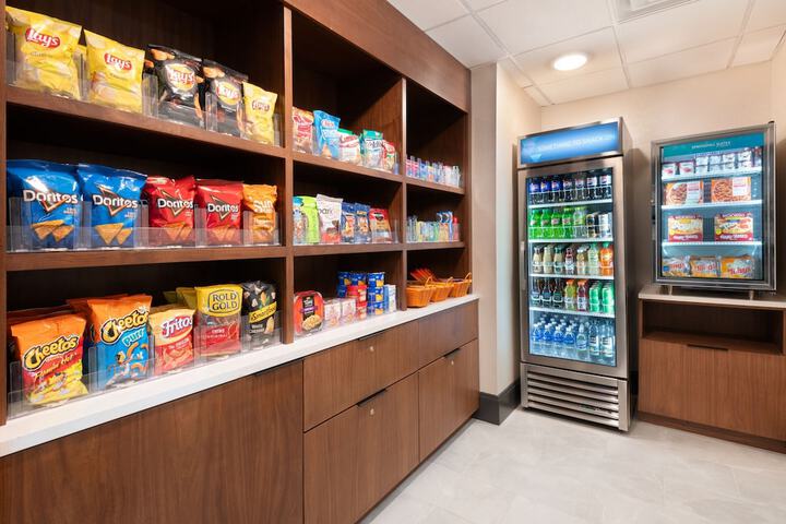 Snack bar