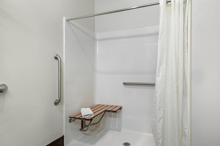 Room 42 of 55