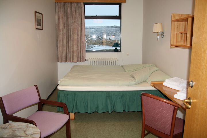 Room 15 of 65