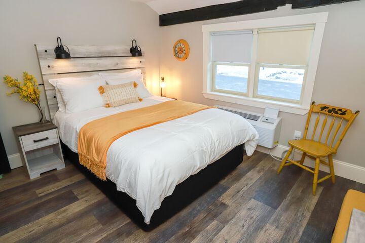 Room 80 of 140