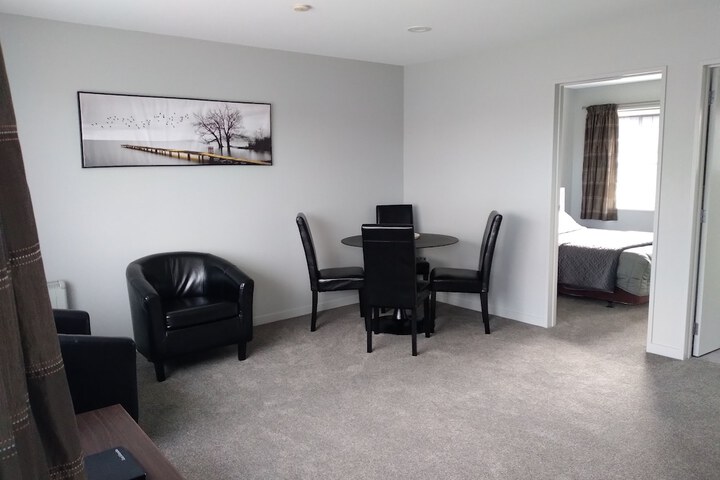 Room 14 of 16