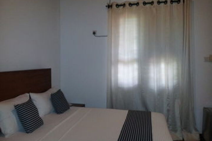 Room 14 of 29