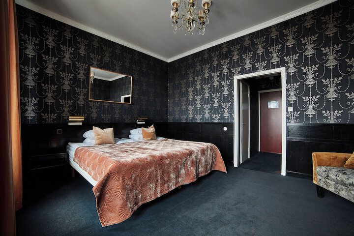 Room 34 of 57