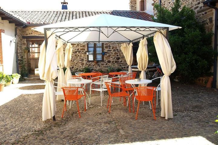 Terrace/Patio 48 of 52