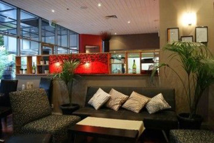 Hotel Bar