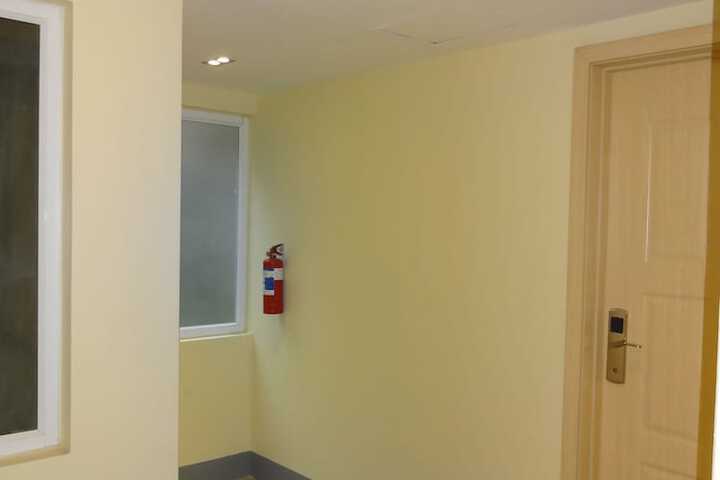 Ballroom/Hall 23 of 25