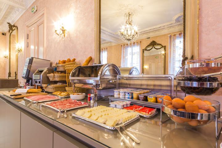 Breakfast/Coffee Service 94 of 100