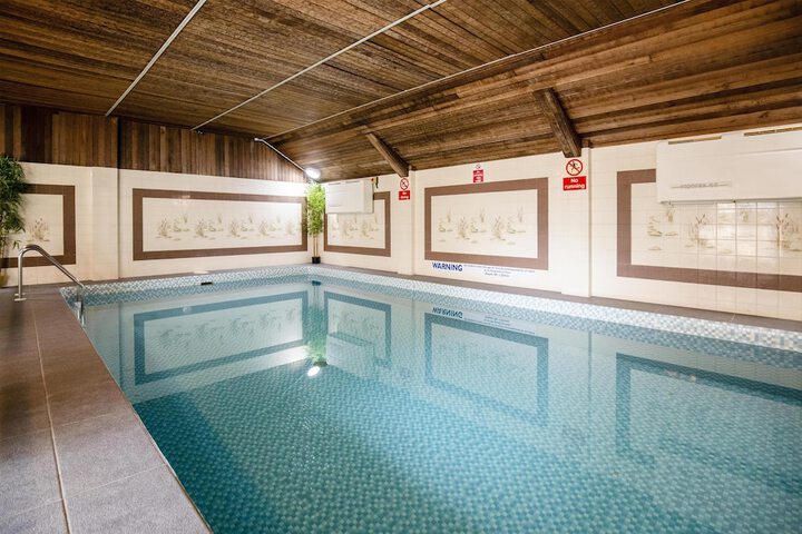 Pool 49 of 85