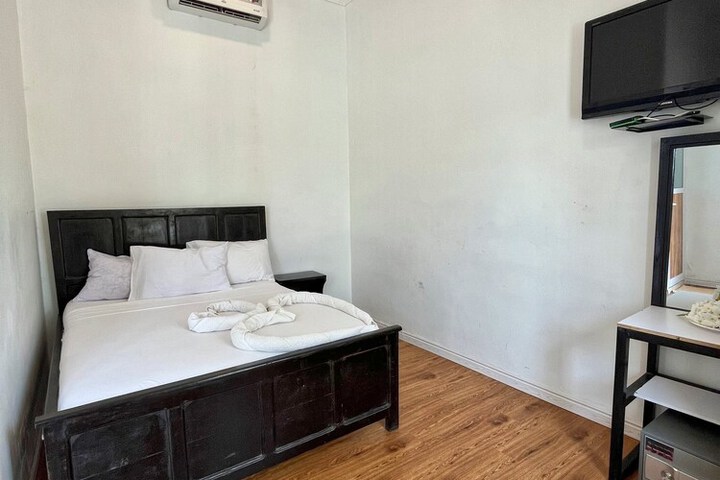 Room 14 of 46