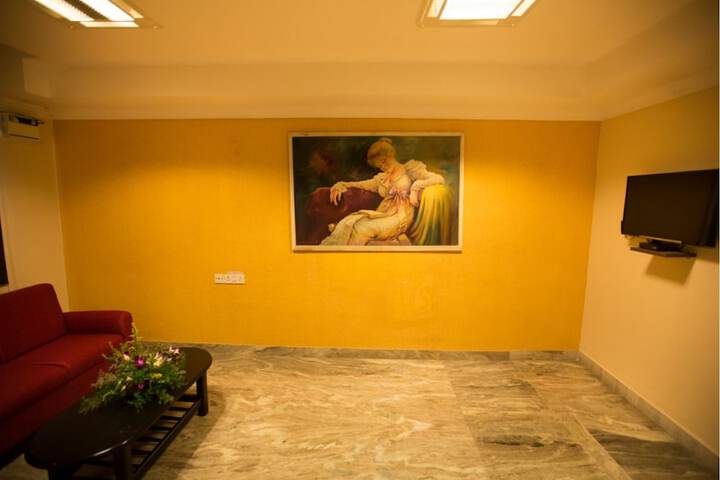 Room 15 of 47