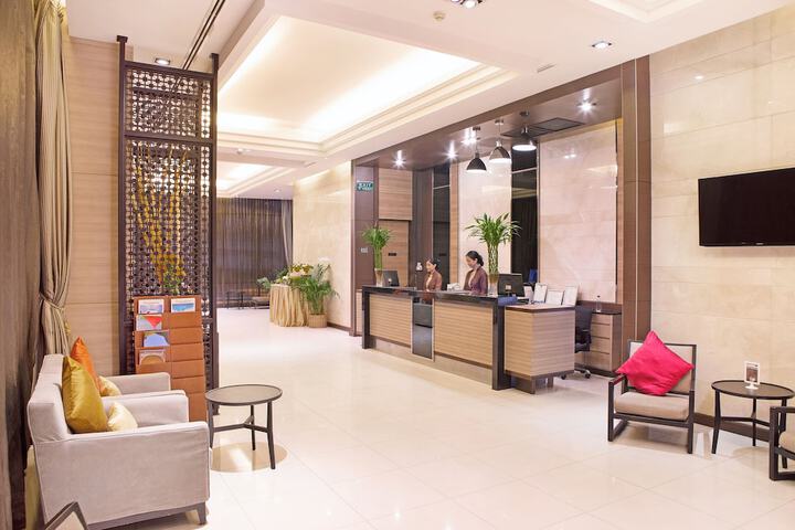 Lobby Entry