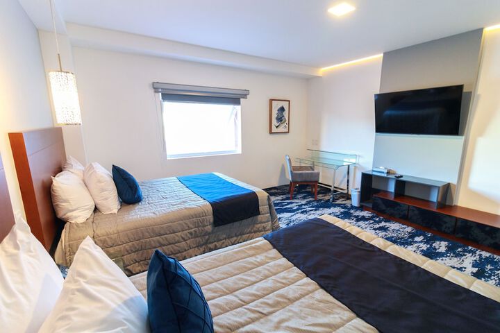 Room 6 of 36