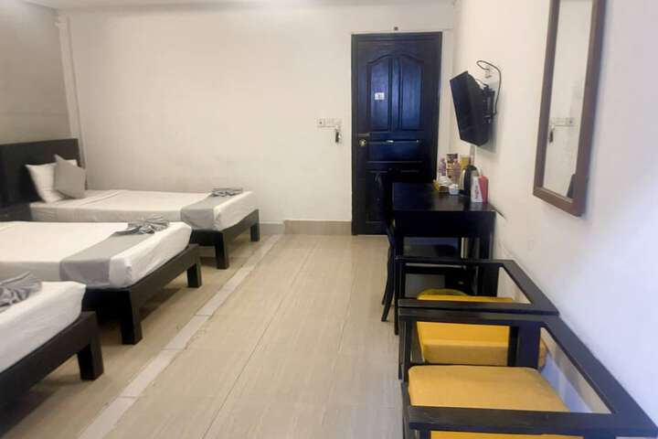 Room 55 of 100