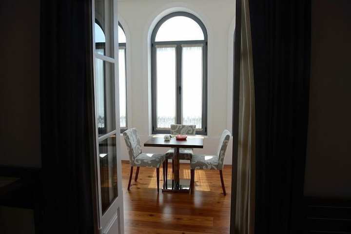 Room 20 of 62
