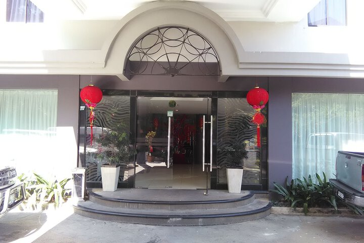 Hotel 12 of 14
