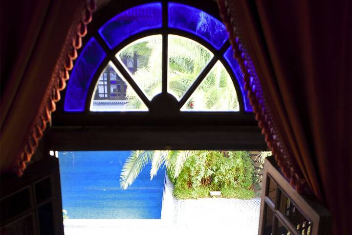 Room 30 of 67