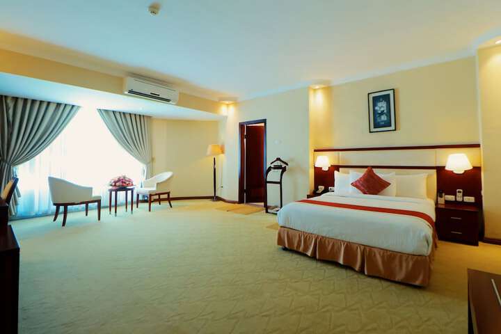Room 17 of 56