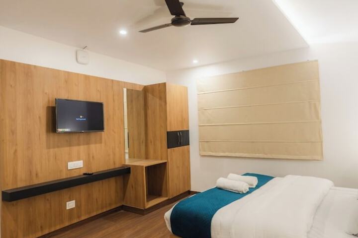 Room 7 of 15