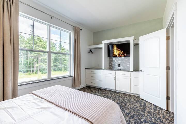 Room 2 of 19