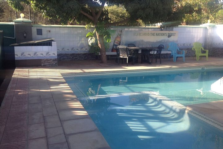 Pool 7 of 10