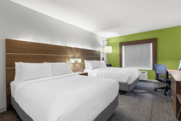 Room 4 of 31