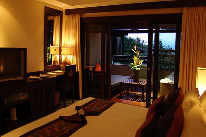 Room 5 of 69