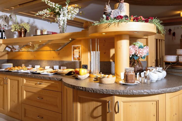 Breakfast/Coffee Service 123 of 154