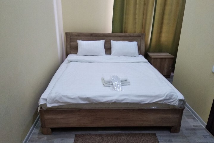 Room 13 of 47