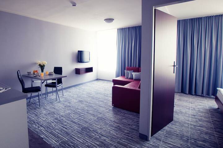 Room 15 of 73