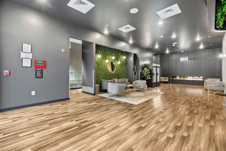 Hotel Interior 6 of 165